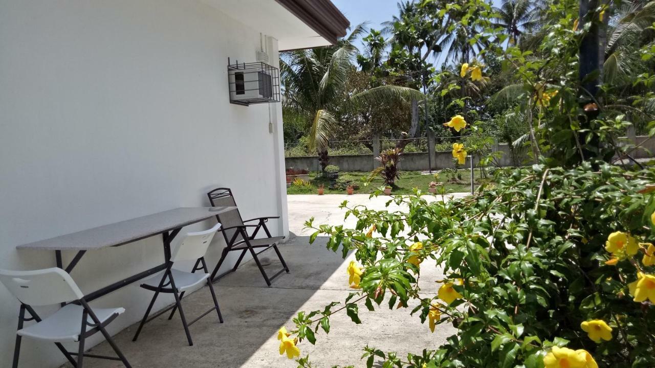 Kathleens Vacation Place Moalboal Exterior foto